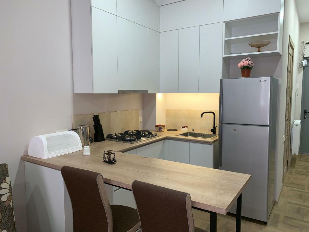 Tomaso Apartment Tbilisi Ngoại thất bức ảnh